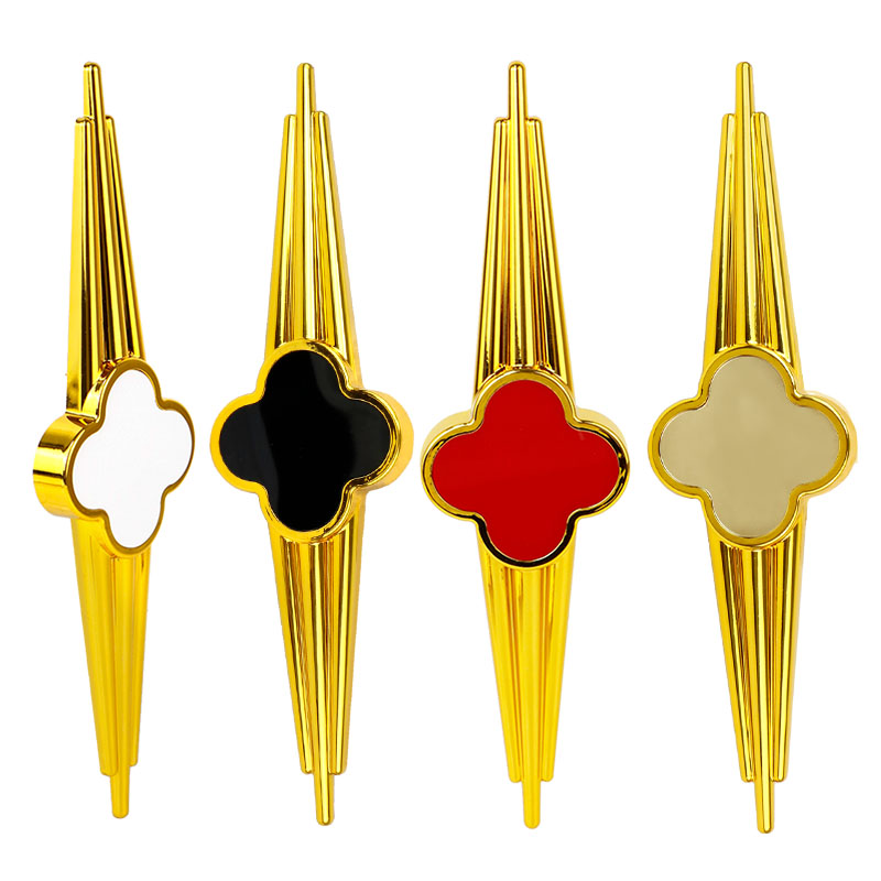 Sofa nhựa sang trọng N&uacute;t trang tr&iacute; v&agrave;ng N&uacute;t trang tr&iacute; sofa 300 * 80MM