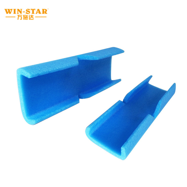 WINSTAR U দৈর্ঘ্য বিভাগ আকৃতি কর্নার EPE প্লাস্টিক প্রান্ত রক্ষাকারী