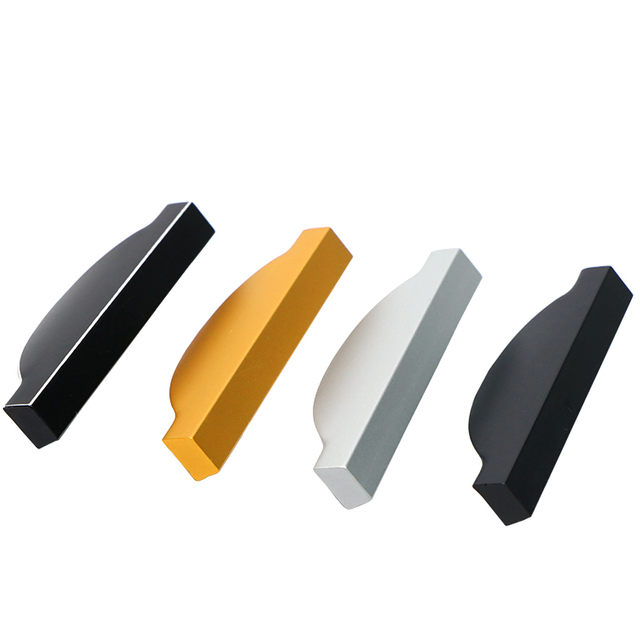 L&aacute;imhse&aacute;lann/Cnoba&iacute; Trosc&aacute;n C&oacute;imhiotal Al&uacute;manam Ard-Deireadh - Monar&oacute;ir Crua-earra&iacute; Gairmi&uacute;il