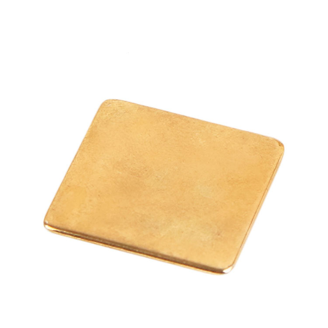 เปลี่ยนโฉมเฟอร์นิเจอร์ของคุณด้วย WIN - กระดุมตกแต่งอันวิจิตรของ STAR