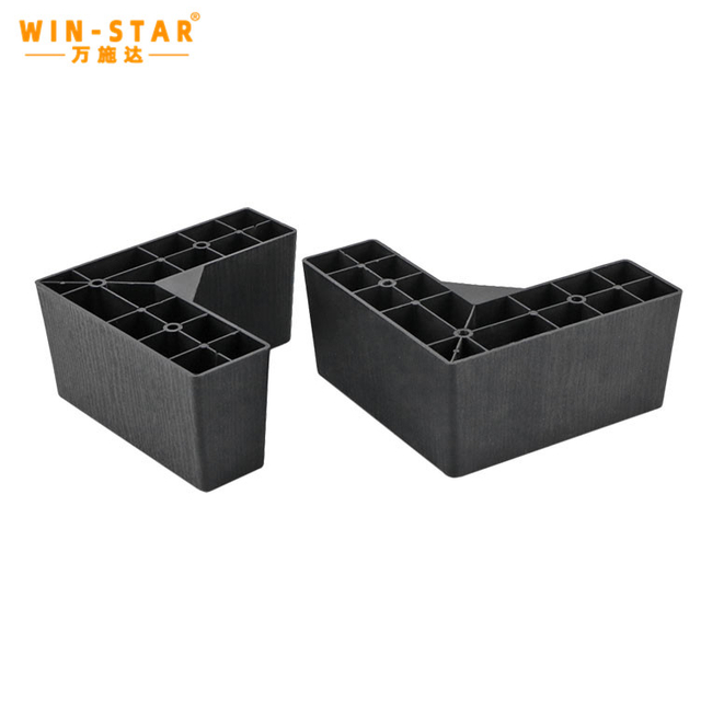 Kaki perabot plastik dirawat dengan tiruan bijirin kayu