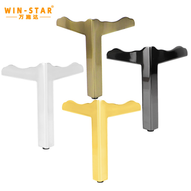  پایه های مبل آبکاری شده سبک لوکس از مواد با کیفیت بالا ساخته شده اند