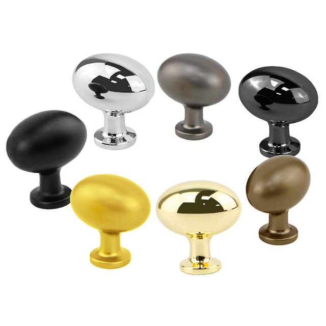 H&aring;ndtag til toiletborde Kontorbord Skuffeh&aring;ndtag Spisebordsbenkapper (som h&aring;ndtag) Apparath&aring;ndtag Tekniske og funktioner N&oslash;gleord: Justerbart l&aelig;ngdeh&aring;ndtag Let at installere Tr&aelig;k skjult h&aring;ndtag Design 