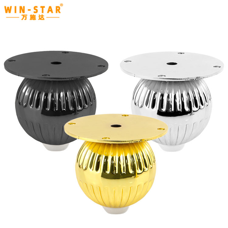 Jak&yacute; materi&aacute;l je dobr&yacute; na nohy pohovky v bytov&eacute; dekoraci a jak jej vybrat?